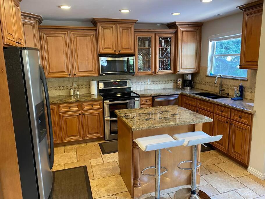 Wasatch Front Home With Pool Close To Everything! Murray Esterno foto